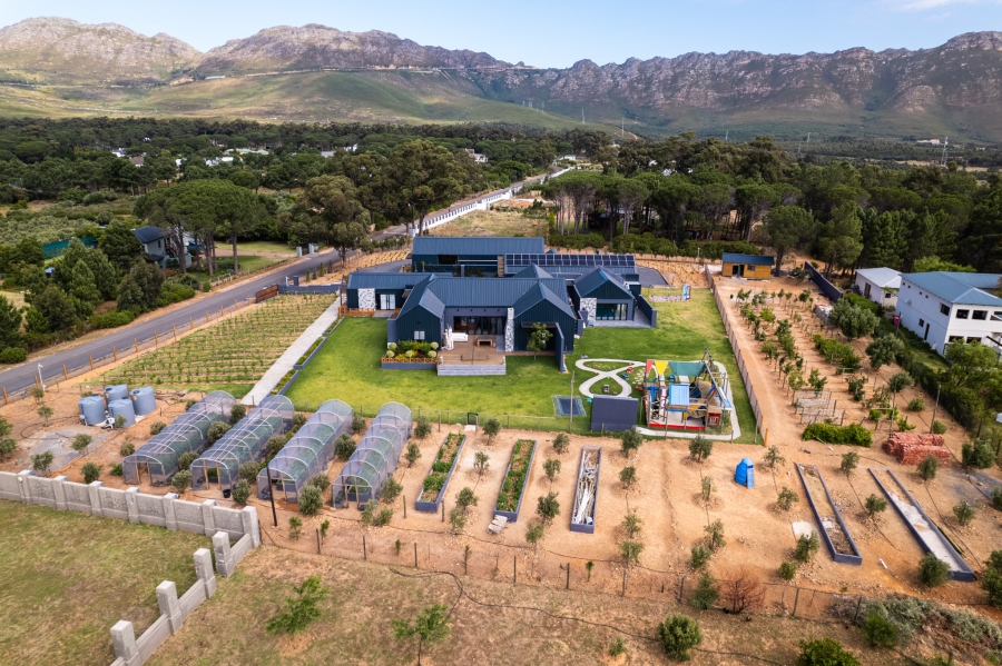 7 Bedroom Property for Sale in High Riding Country Estate Western Cape